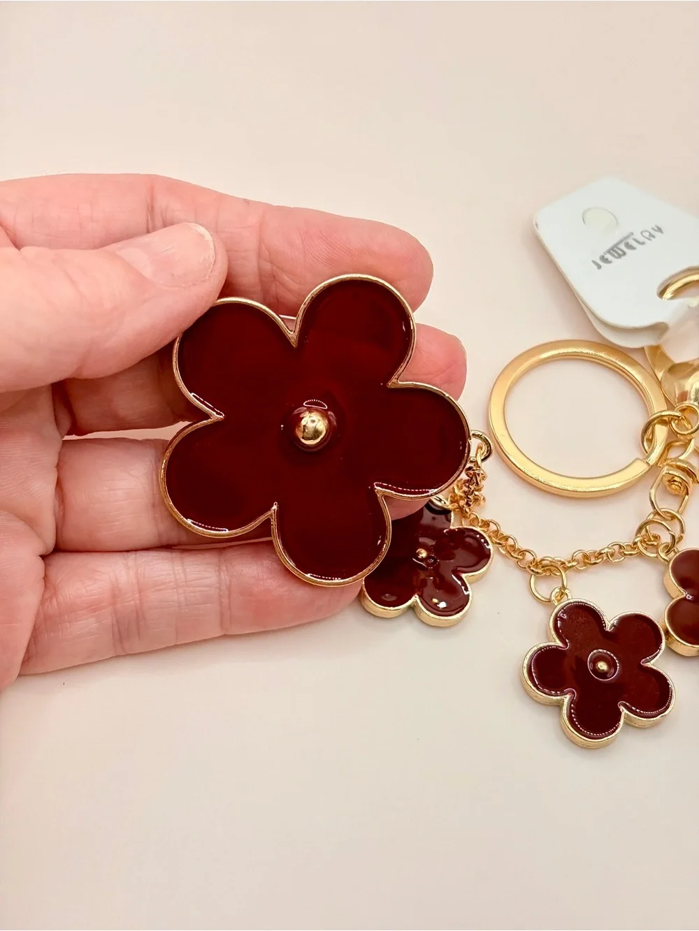 Luxe Gold-Tone Keychain with Burgundy Flower Charms